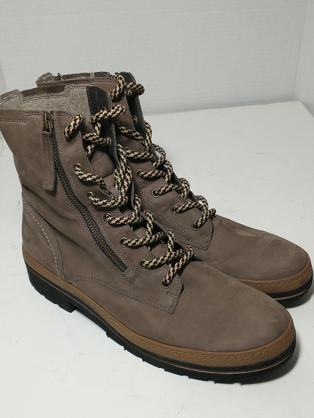 Paul Green Hiking Winter Bootie, Merino Wool Lined, Tan/Black, Size 10, Snow
